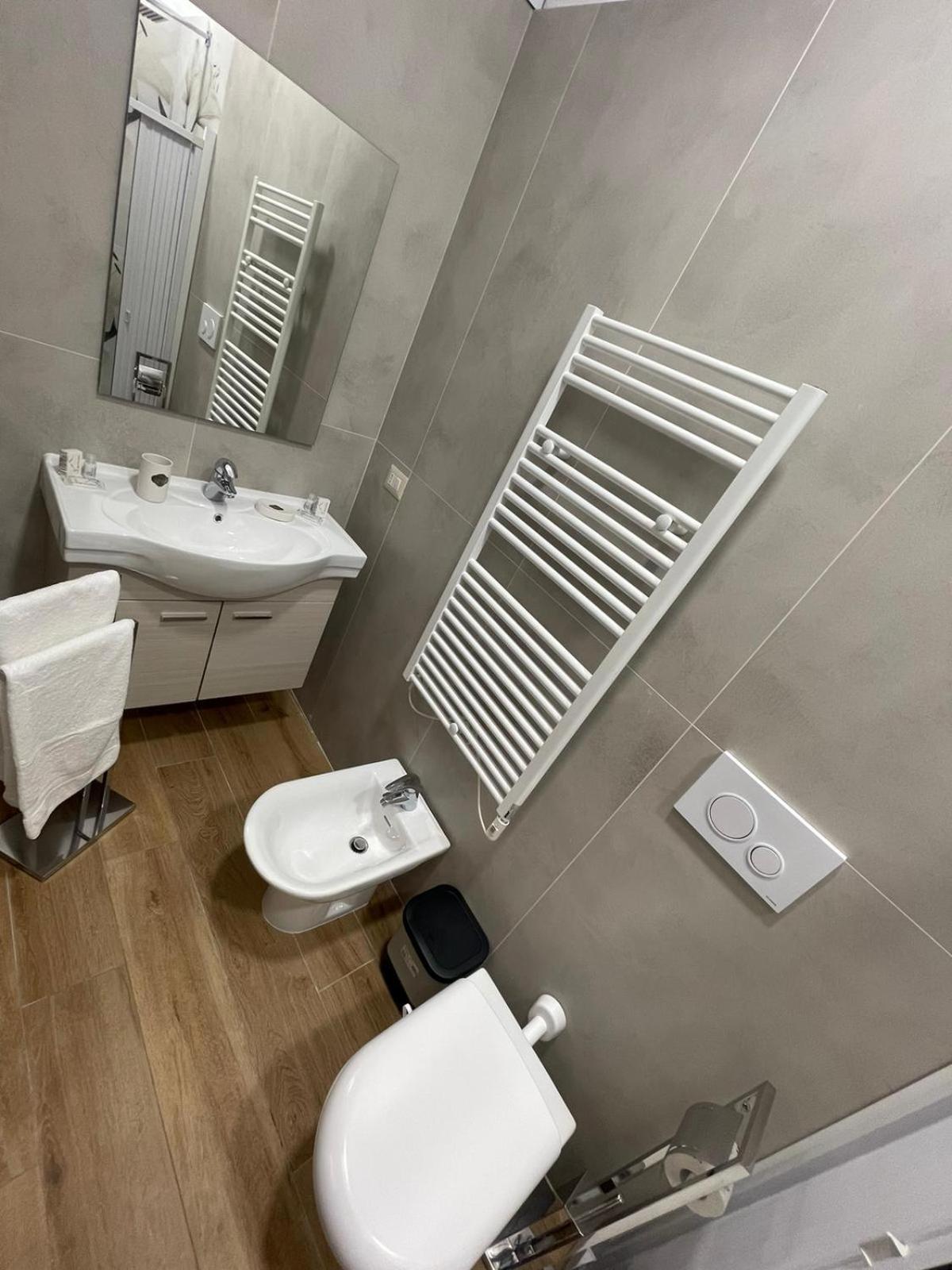 Relax Apartment 39 Crotone Esterno foto